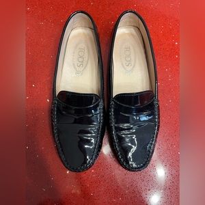 Tod’s women’s mocassins